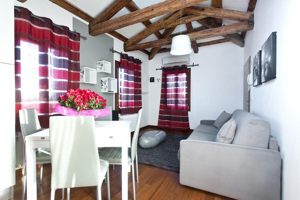 Good Wine Apartments Venesia Ruang foto