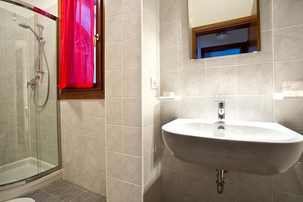 Good Wine Apartments Venesia Ruang foto