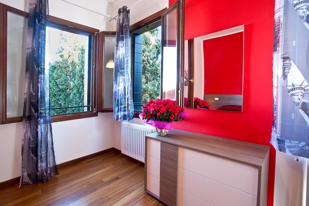 Good Wine Apartments Venesia Ruang foto