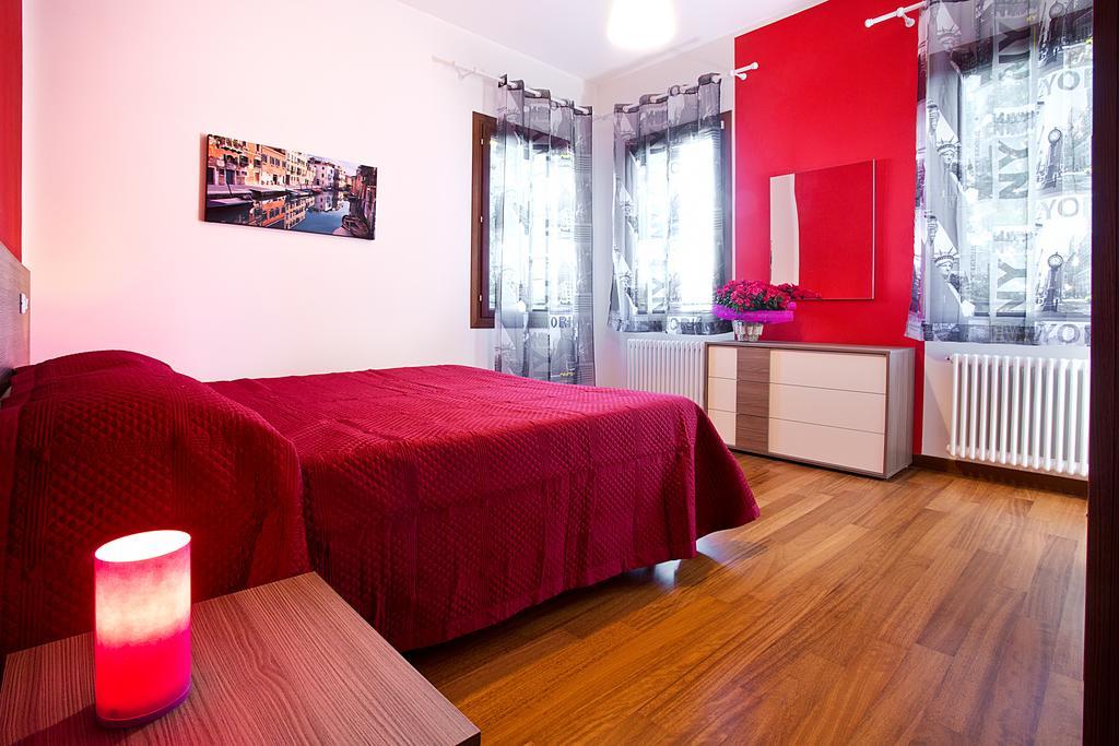 Good Wine Apartments Venesia Ruang foto