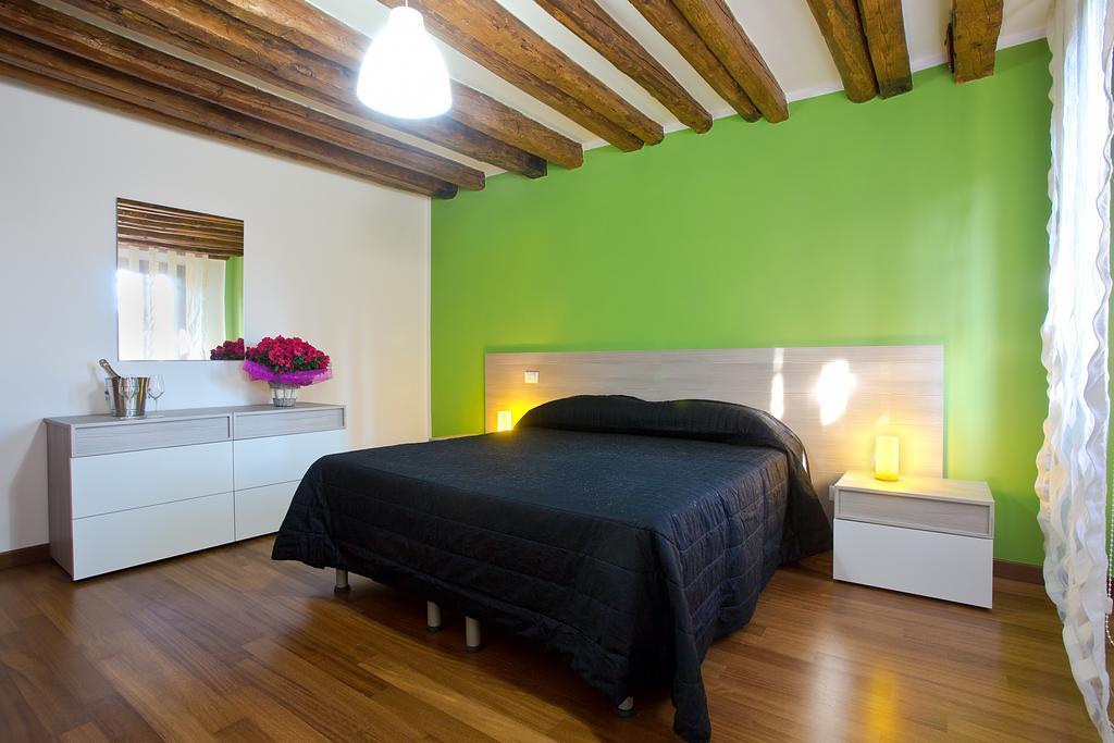 Good Wine Apartments Venesia Ruang foto