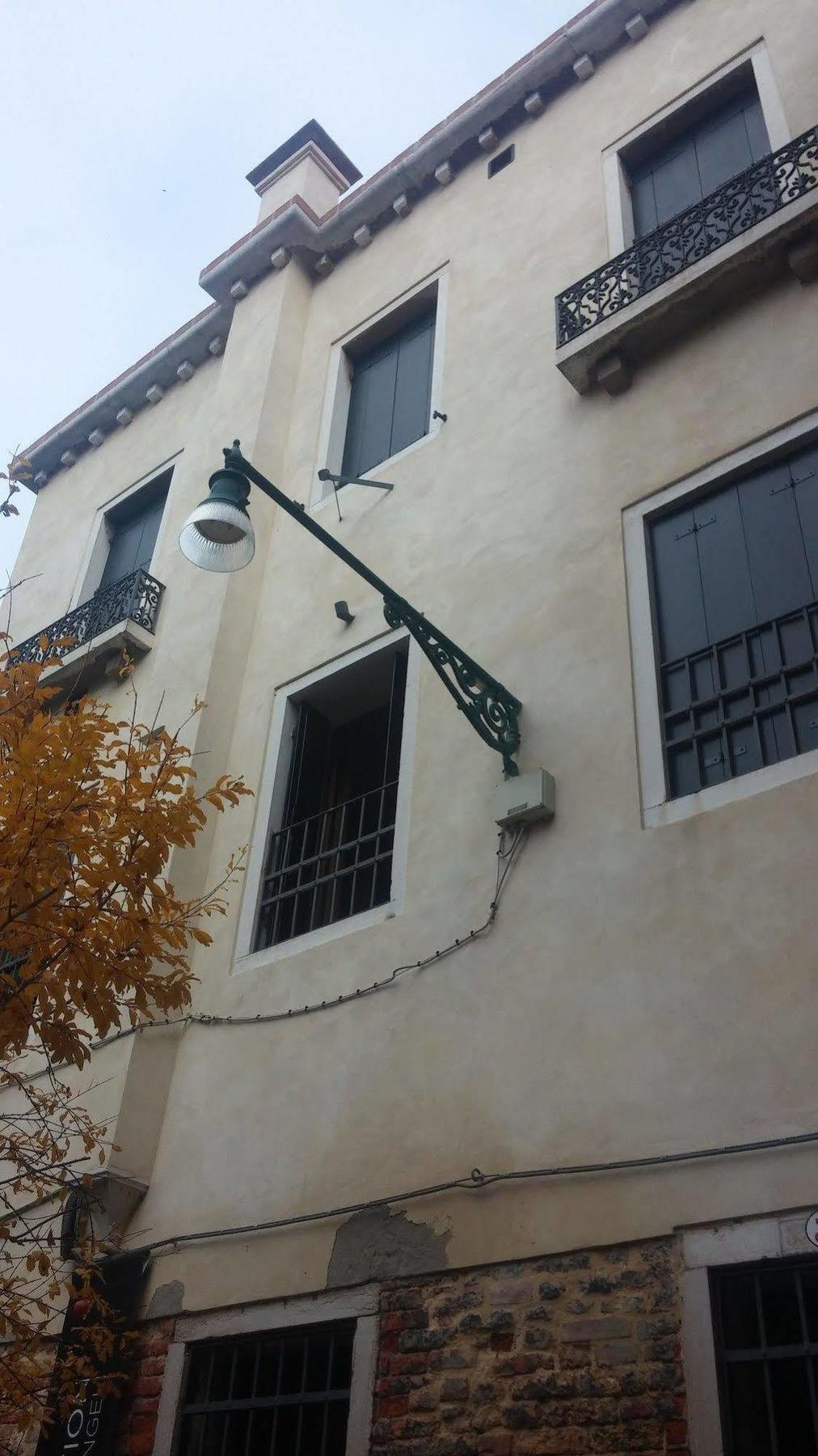 Good Wine Apartments Venesia Bagian luar foto