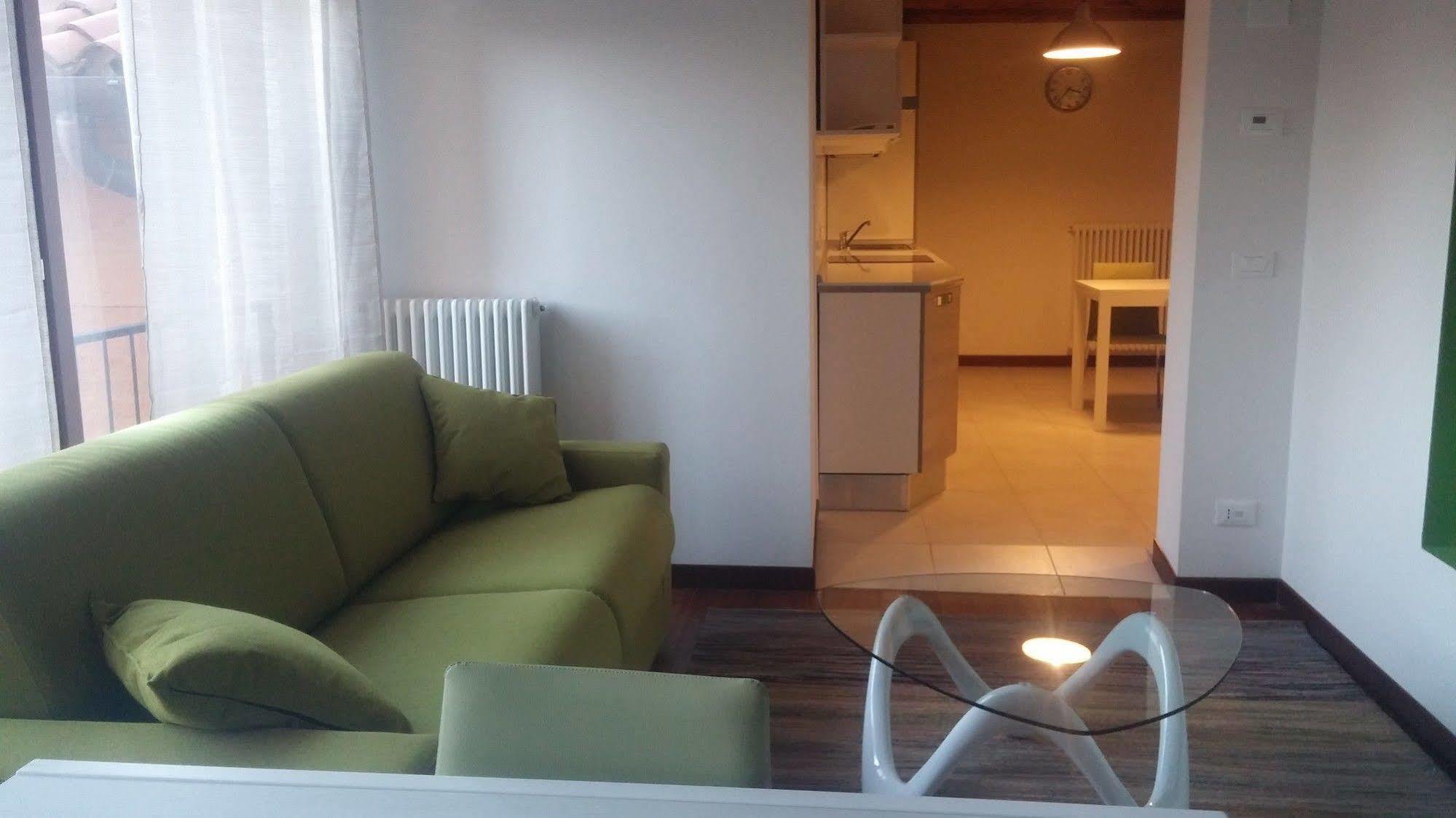 Good Wine Apartments Venesia Bagian luar foto