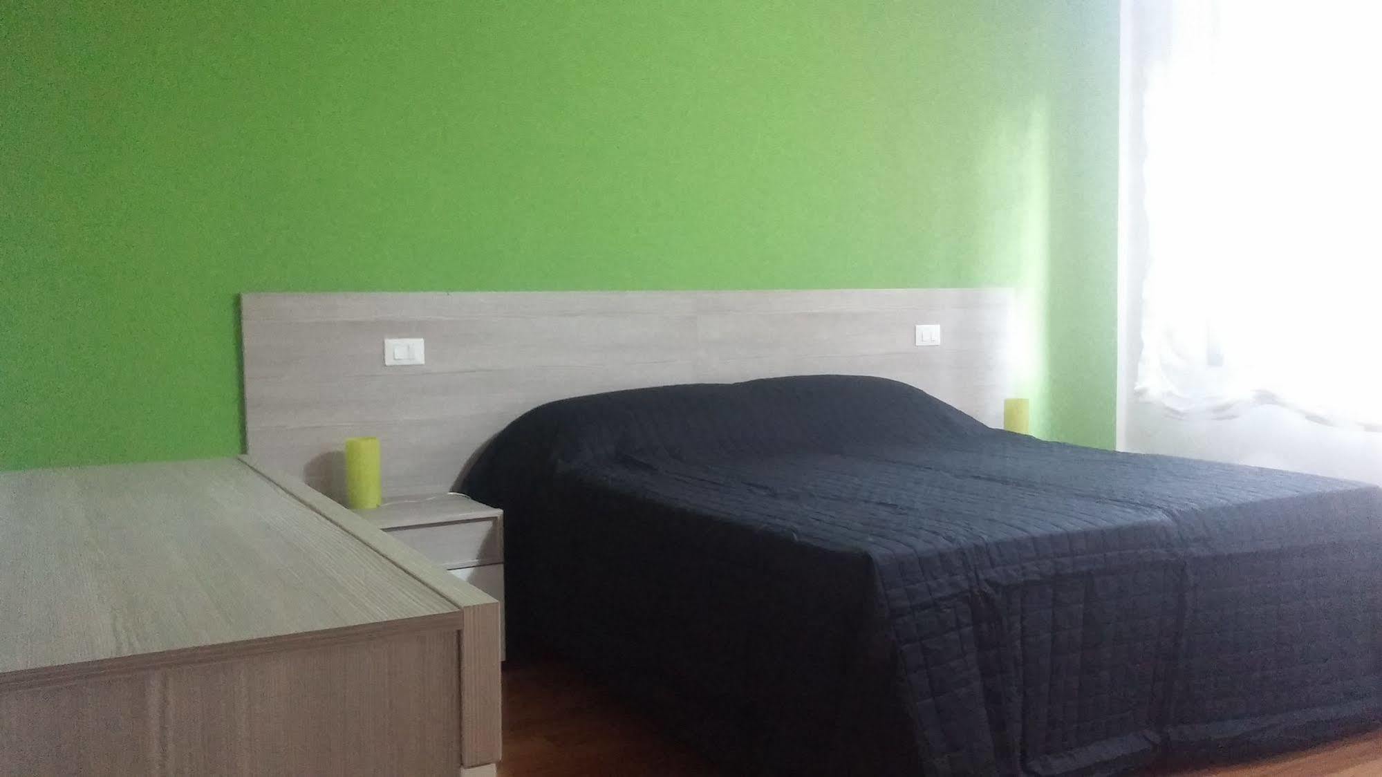 Good Wine Apartments Venesia Bagian luar foto