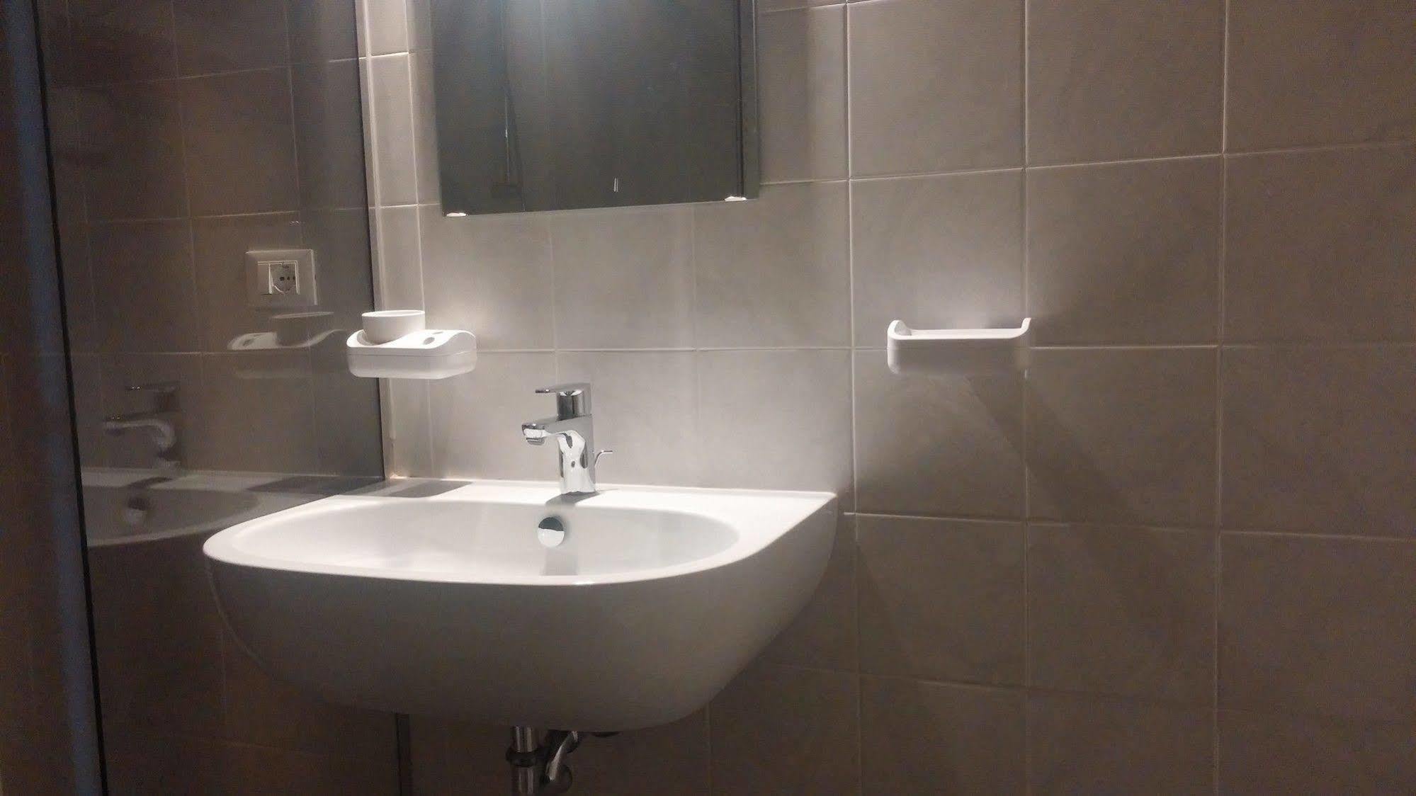 Good Wine Apartments Venesia Bagian luar foto